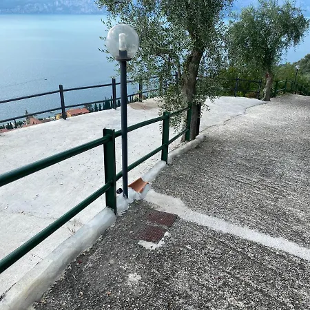 Vista Castelletto Di Brenzone